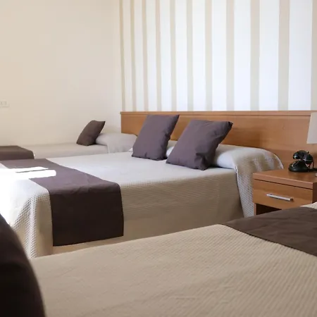 Hotell Castel Miramonti 3*
