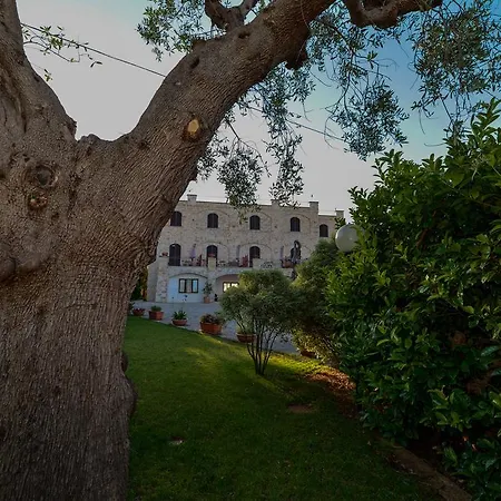 Hotell Castel Miramonti