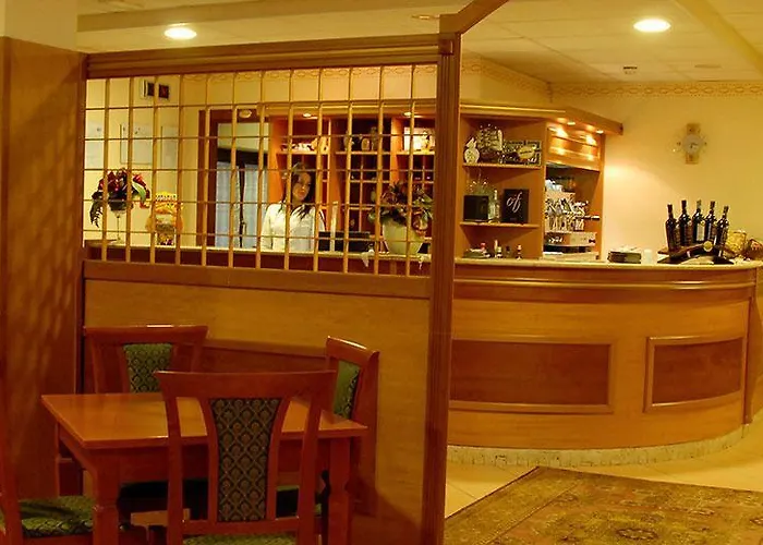 Hotel Castel Miramonti