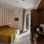 Castel Miramonti Hotel 3*