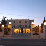 Hotel Castel Miramonti