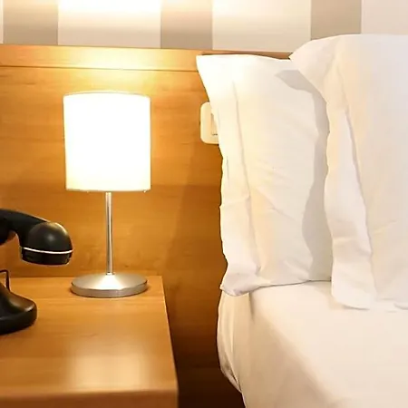 Castel Miramonti Otel 3*